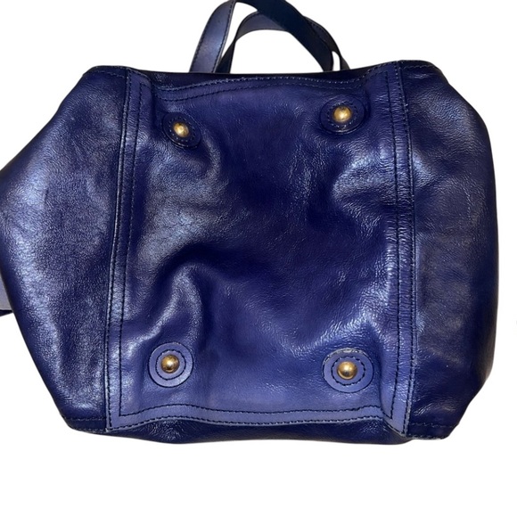 YVES SAINT LAURENT
Ombré Leather Downtown Tote - Picture 4 of 16